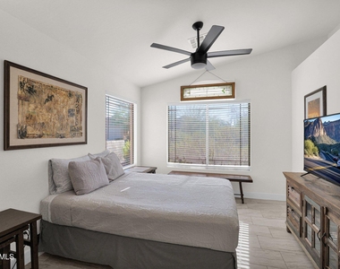 10304 E Penstamin Drive - Photo Thumbnail 17