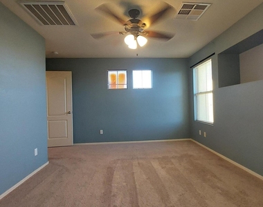 4931 W Escuda Drive - Photo Thumbnail 19