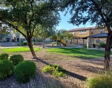 4931 W Escuda Drive - Photo Thumbnail 28