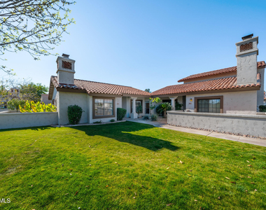 6349 N 78th Street - Photo Thumbnail 15