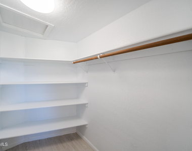 6349 N 78th Street - Photo Thumbnail 18