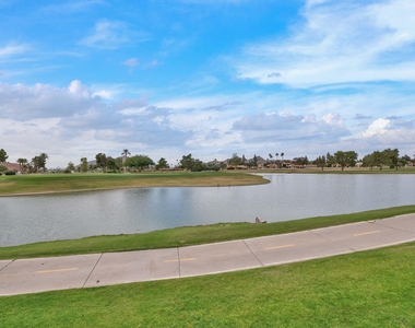 6349 N 78th Street - Photo Thumbnail 31