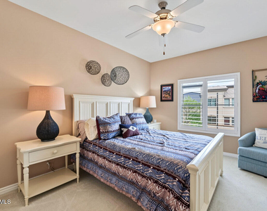 5350 E Deer Valley Drive - Photo Thumbnail 16