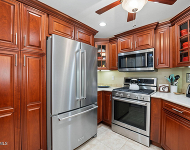 5350 E Deer Valley Drive - Photo Thumbnail 4