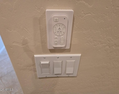 20480 N Canyon Whisper Drive - Photo Thumbnail 16