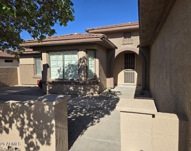 20480 N Canyon Whisper Drive - Photo Thumbnail 2