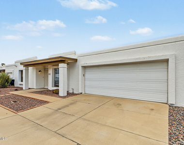 932 E Michigan Avenue - Photo Thumbnail 1