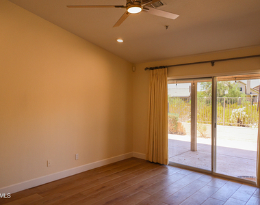 19116 N 91st Street - Photo Thumbnail 16