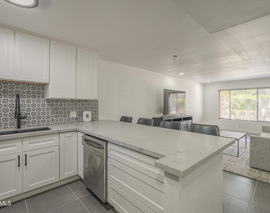 4701 N 68th Street - Photo Thumbnail 1
