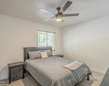 4701 N 68th Street - Photo Thumbnail 9