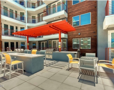 3601 N Central Avenue - Photo Thumbnail 6