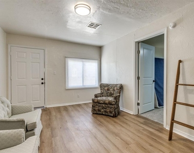 6114 Jacks Avenue - Photo Thumbnail 4