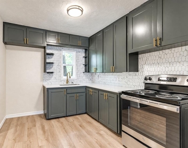 6114 Jacks Avenue - Photo Thumbnail 5
