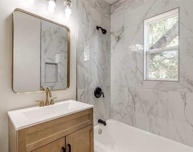 6114 Jacks Avenue - Photo Thumbnail 12