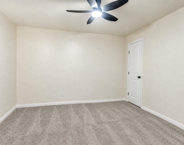 6114 Jacks Avenue - Photo Thumbnail 11