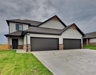 12501 Florence Lane - Photo Thumbnail 2