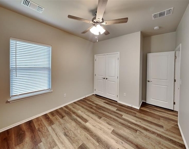 12501 Florence Lane - Photo Thumbnail 13