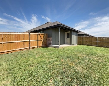 11519 University Drive - Photo Thumbnail 19