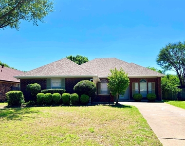 2735 Wentworth Drive - Photo Thumbnail 39