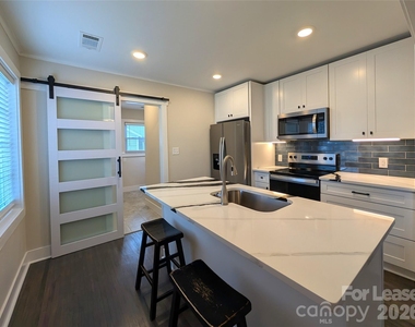 2445 Morton Street - Photo Thumbnail 2