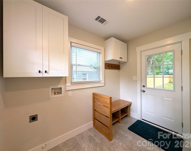 2445 Morton Street - Photo Thumbnail 5