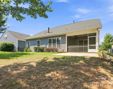 605 Gardenbrook Trail - Photo Thumbnail 8
