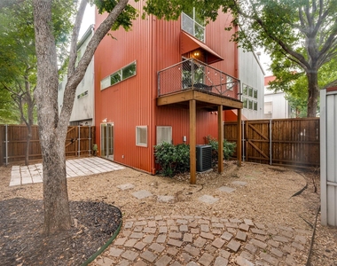 3828 San Jacinto - Photo Thumbnail 1
