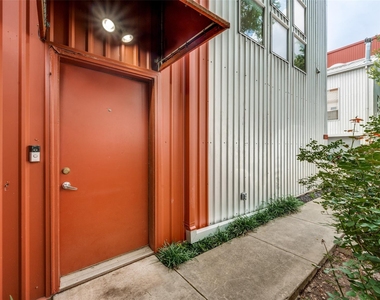 3828 San Jacinto - Photo Thumbnail 21
