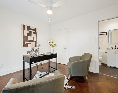 3828 San Jacinto - Photo Thumbnail 9