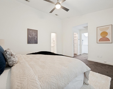 3828 San Jacinto - Photo Thumbnail 15