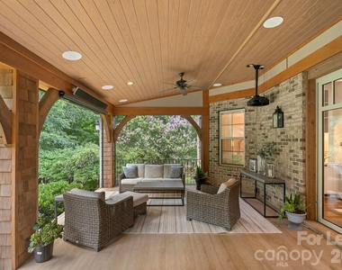3813 Lakeside Drive - Photo Thumbnail 36