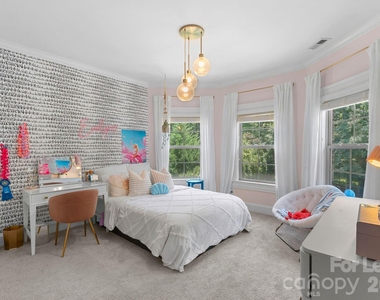 3813 Lakeside Drive - Photo Thumbnail 27