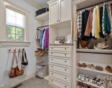 3813 Lakeside Drive - Photo Thumbnail 26