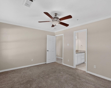 829 Summercreek Drive - Photo Thumbnail 17