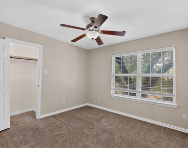 829 Summercreek Drive - Photo Thumbnail 24
