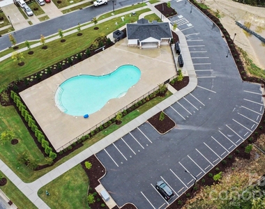 6126 Starview Terrace - Photo Thumbnail 24