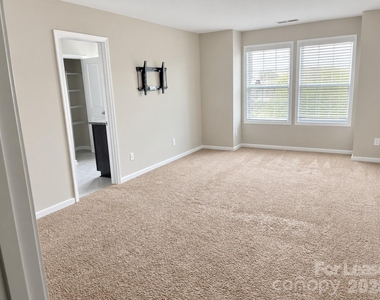 7124 Harris Bay Road - Photo Thumbnail 12
