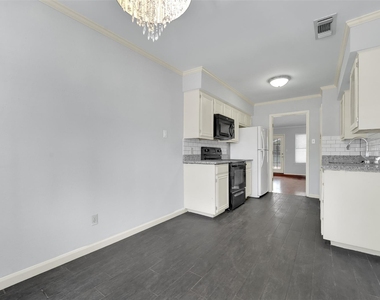 916 Pierce Arrow Drive - Photo Thumbnail 9