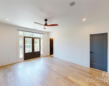 617 W Worthington Avenue - Photo Thumbnail 21
