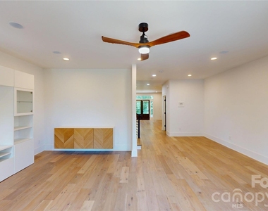 617 W Worthington Avenue - Photo Thumbnail 15