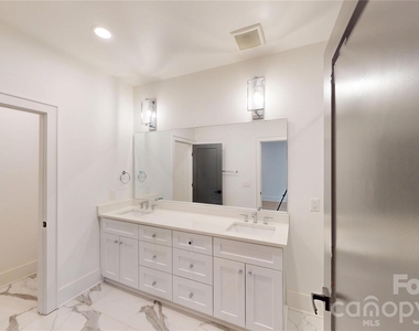 617 W Worthington Avenue - Photo Thumbnail 19