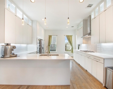 4634 Virginia Avenue - Photo Thumbnail 1