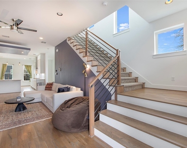 4634 Virginia Avenue - Photo Thumbnail 8