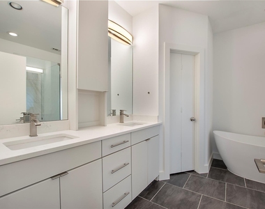 4634 Virginia Avenue - Photo Thumbnail 16