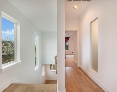 4634 Virginia Avenue - Photo Thumbnail 13