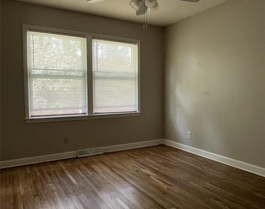 4024 Abbeydale Drive - Photo Thumbnail 15