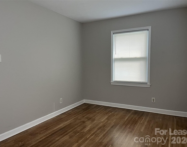 4024 Abbeydale Drive - Photo Thumbnail 13