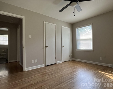 4024 Abbeydale Drive - Photo Thumbnail 9