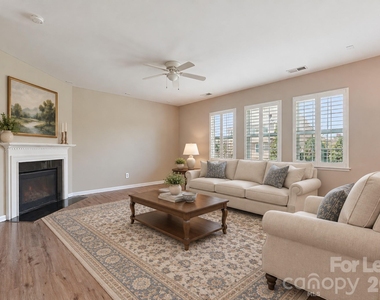 5016 Riverdale Drive - Photo Thumbnail 26