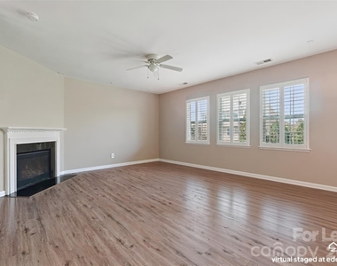 5016 Riverdale Drive - Photo Thumbnail 28
